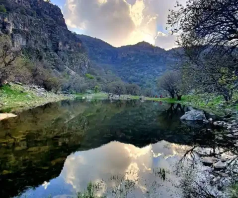 دریاچه مانشت قلارنگ